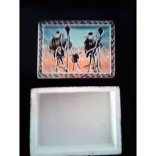 Caixa multiuso tribal exclusiva. Possibly Cloisonne comprar usado Caixa multiuso tribal exclusiva. Possibly Cloisonne comprar usado  Enviando para Brazil