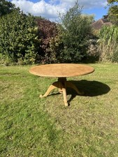 Round kitchen table for sale  PULBOROUGH