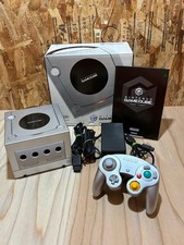 Console Nintendo GameCube prata NTSC-U/C com caixa s0991M, usado comprar usado Console Nintendo GameCube prata NTSC-U/C com caixa s0991M, usado comprar usado  Enviando para Brazil