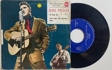 Elvis presley all usato  Ferrara