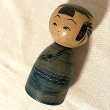 Wooden kokeshi blue d'occasion  Expédié en Belgium