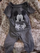 Macacão cinza recém-nascido bebê Disney com fechos de bolso frontal Mickey Mouse comprar usado  Enviando para Brazil