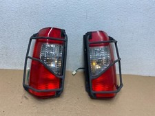 Usado, 2002 2003 2004 Nissan Xterra lanternas traseiras laterais esquerda+direita fabricante de equipamento original O7766 DW comprar usado  Enviando para Brazil