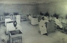 Cpa bourboule intérieur d'occasion  Aigues-Mortes