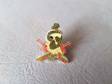 Pin blason serpent d'occasion  Messigny-et-Vantoux