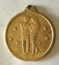 Gemelli segno zodiacale. usato  Italia