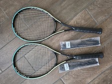 Raquetes de tênis 2 cabeças Graphene Gravity Pro 4 3/8" e 2 conjuntos de ilhós comprar usado  Enviando para Brazil