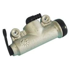 Pompa freno posteriore usato Pompa freno posteriore usato  Italia