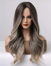 Perruque synthétique blond d'occasion Perruque synthétique blond d'occasion  Artix