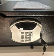 Honeywell hideable safe for sale  West Jefferson