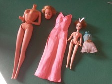 Bambole barbie superstar usato  Casalnuovo di Napoli