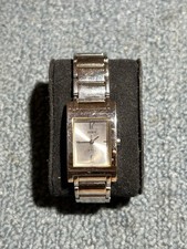 Relógio Guess Steel Tank Feminino 21mm Tom Prata WR Retângulo Nova Bateria PEQUENA 6" comprar usado  Enviando para Brazil
