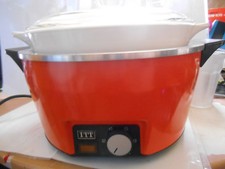 Cocotte mijoteuse 2000 d'occasion  Orange