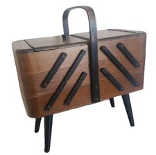 Vtg free standing for sale  Tucson