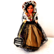 Doll poupee folklorique d'occasion  Cloyes-sur-le-Loir