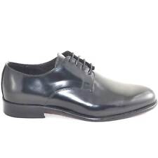 Scarpe uomo stringata usato  Aversa