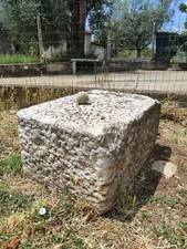 Blocco marmo antico usato  Fara in Sabina