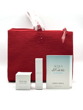 Bolsa de cosméticos Giorgio Armani Beauty clutch vermelha. Novo com produtos de viagem comprar usado  Enviando para Brazil