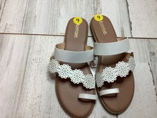 New pair size for sale  Huntingdon Valley
