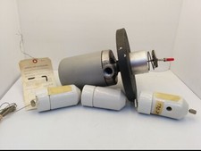 MAGNETROL B10-1H2A-DEM CONTROLE DE NÍVEL DE LÍQUIDO COM DESLOCADORES DE PORCELANA, 120/240V comprar usado  Enviando para Brazil
