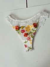 Tanga broderies dentelle d'occasion  Antony
