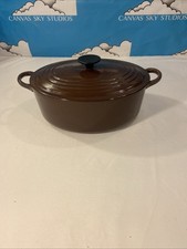 LE CREUSET FORNO OVAL HOLANDÊS DE FERRO FUNDIDO ESMALTADO 4,25 Qt MARROM COM TAMPA VEJA FOTOS comprar usado  Enviando para Brazil
