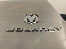 2009-2018 Dodge Journey emblema logotipo emblema porta porta porta porta traseira cromada fabricante de equipamento original C18 comprar usado  Enviando para Brazil