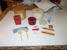 Assortment vtg.powders razors for sale  Viroqua