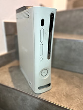 Xbox 360 60gb usato  Pieve di Cadore