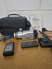 Sony dcr trv60e d'occasion  Expédié en Belgium