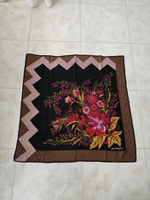 Foulard laura biagiotti usato  Italia