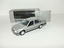 Opel rekord gris d'occasion  Belz