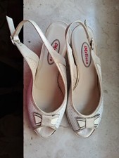 Sandali donna bianchi usato  Siracusa