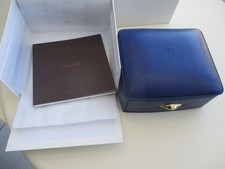Coffret authentique montre d'occasion  Beauvoir-sur-Mer