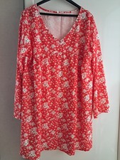 Robe tunique neuve d'occasion  Verneuil-l'Étang