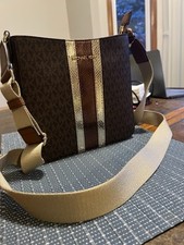 Bolsa tiracolo Michael Kors jet set pequena carteiro comprar usado  Enviando para Brazil