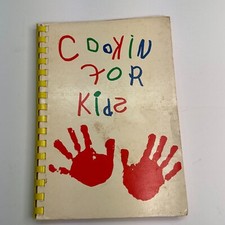 Cooking For Kids A Collection Of Sweet Salty Savory Recipes Muffins Cookbook USA comprar usado  Enviando para Brazil
