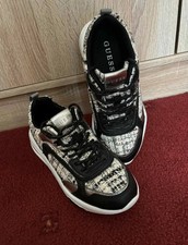 Ladies guess shoes for sale  CAMBORNE