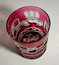Copo de uísque raro Connemara Claddagh cristal celta vermelho claro corte à mão comprar usado  Enviando para Brazil