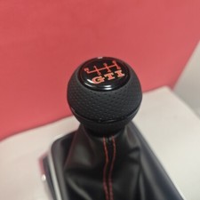 Usado, SCHWARZ LEDER 6G SCHALTKNAUF für GOLF POLO MK4 MK5 MK6 MK7 MK7.5 GTI TSI 2.0 1.8 comprar usado  Enviando para Brazil