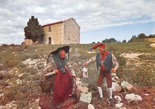 Santons provence simone d'occasion  Expédié en Belgium