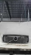 Grille momentum upper for sale  Camden