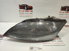 Faro anteriore sinistro usato  Italia