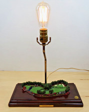 Luminária de mesa Fairway réplicas golfe Augusta National 13º buraco amém canto SEM SOMBRA comprar usado Luminária de mesa Fairway réplicas golfe Augusta National 13º buraco amém canto SEM SOMBRA comprar usado  Enviando para Brazil