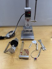Usado, Máquina de estampagem de folha quente WT-90- DS. DIGITAL, 300W.  PVC, couro, placa de cartão, comprar usado  Enviando para Brazil