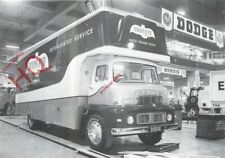 Cartão postal com foto>>VAN REFRIGERADA DODGE 'BIRDS-EYE', 1960 (REPRODUÇÃO) comprar usado  Enviando para Brazil