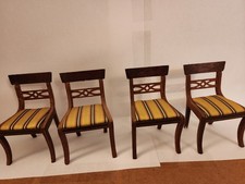 Cadeiras estofadas vintage antigas para sala de jantar de bonecas., usado comprar usado Cadeiras estofadas vintage antigas para sala de jantar de bonecas., usado comprar usado  Enviando para Brazil