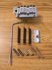 Fender 2002 EUA Chrome American Deluxe Floyd Rose Stratocaster ponte tremolo comprar usado  Enviando para Brazil