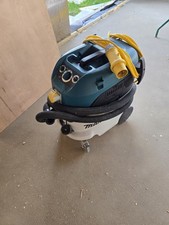 Makita vc4210mx 110v for sale  STRATFORD-UPON-AVON