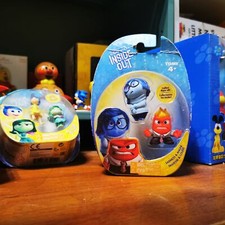 Conjunto de bonecos colecionáveis de brinquedo TAKARA TOMY Inside Out Joy Disgust Sadness Anger comprar usado  Enviando para Brazil